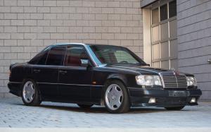 Mercedes-Benz 300 E AMG Line
